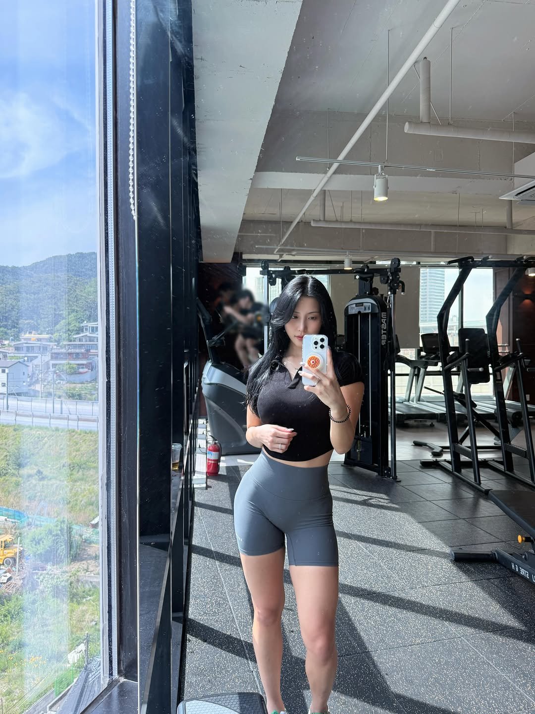 moon.swimm 게시물 이미지: 온다 ... 여르미 .... 

목표체중까지 2kg 남았구 !! 총 8kg 뺐어효...