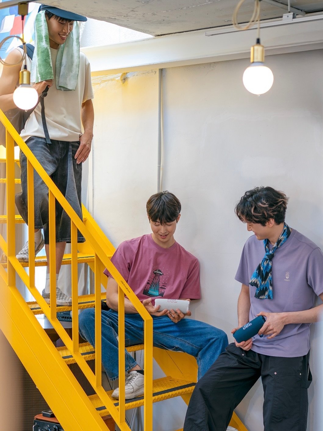 Photo shared by 문태환 on July 05, 2025 tagging @jblkorea. May be an image of 3 people and text.