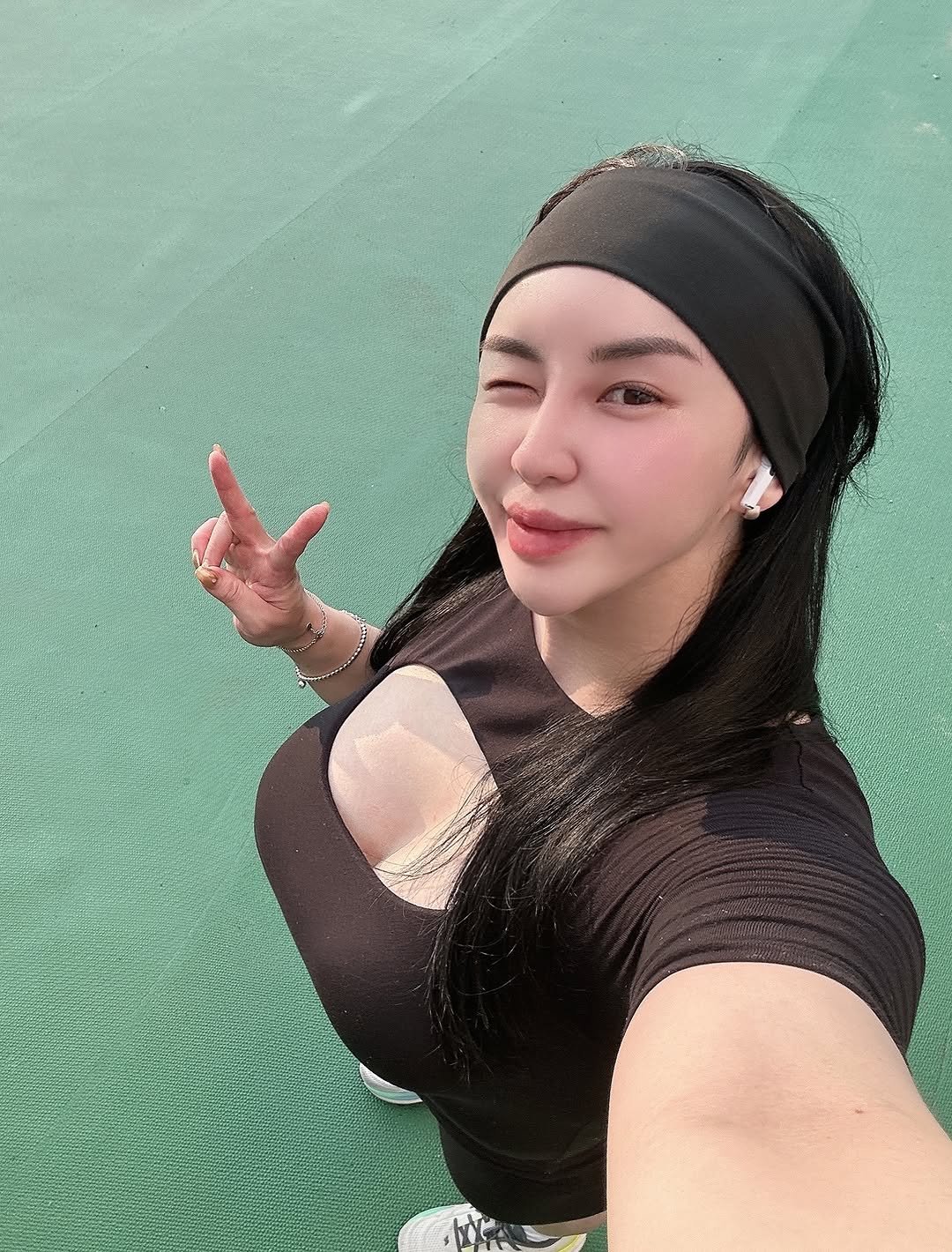 moonjisunny 게시물 이미지: Good morning ! 🏃‍♀️✨☀️
새벽 5시 센터 오픈하고, 6시 야외...