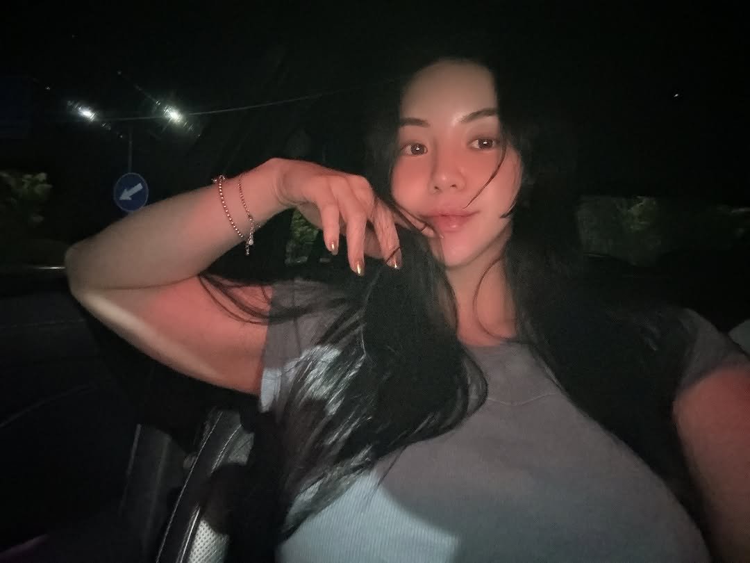 moonjisunny 게시물 이미지: 🩵✨