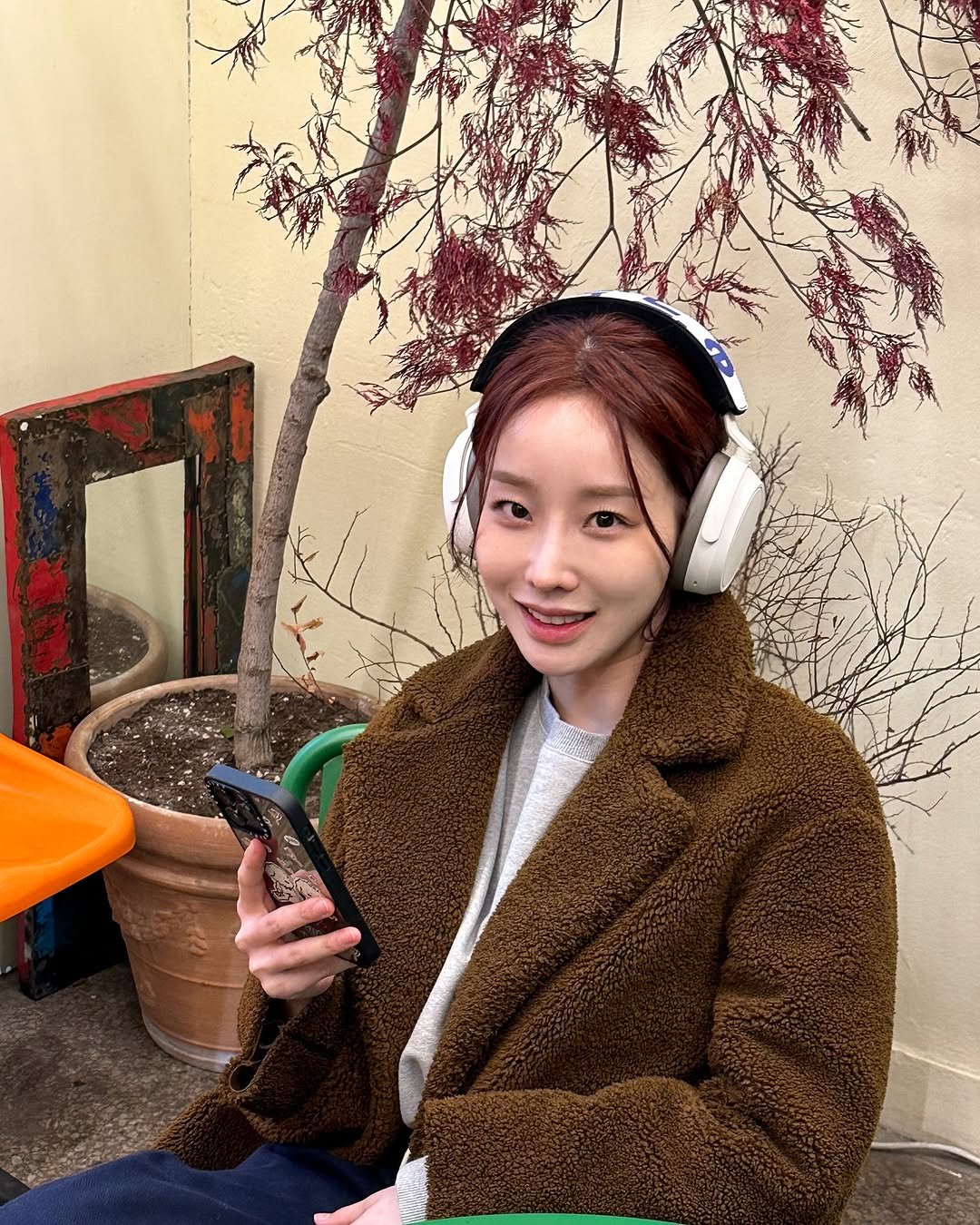 Photo shared by 문예원 on February 28, 2025 tagging @nukak.kr, and @sennheiserkr.