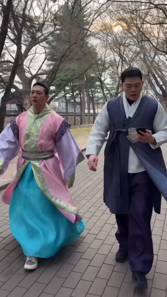 mooyazing 게시물 이미지: 왕과 사는 아이들