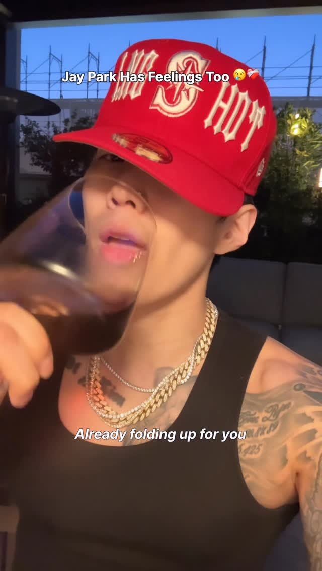 moresojuplease 게시물 이미지: 😩😩😩😩