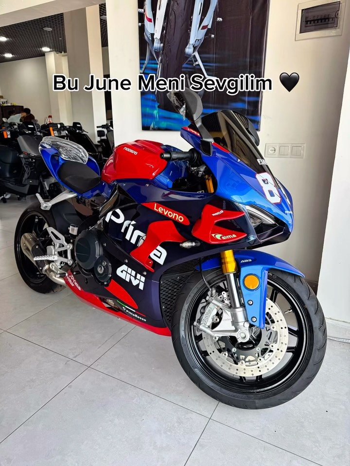 moto23zone 게시물 이미지: Kimga qaysi qiz yoqti ???🤣