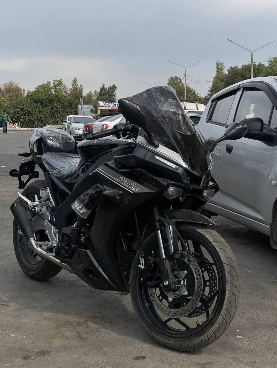 Photo by Moto savdo on February 10, 2026. May be an image of motorcycle and text.