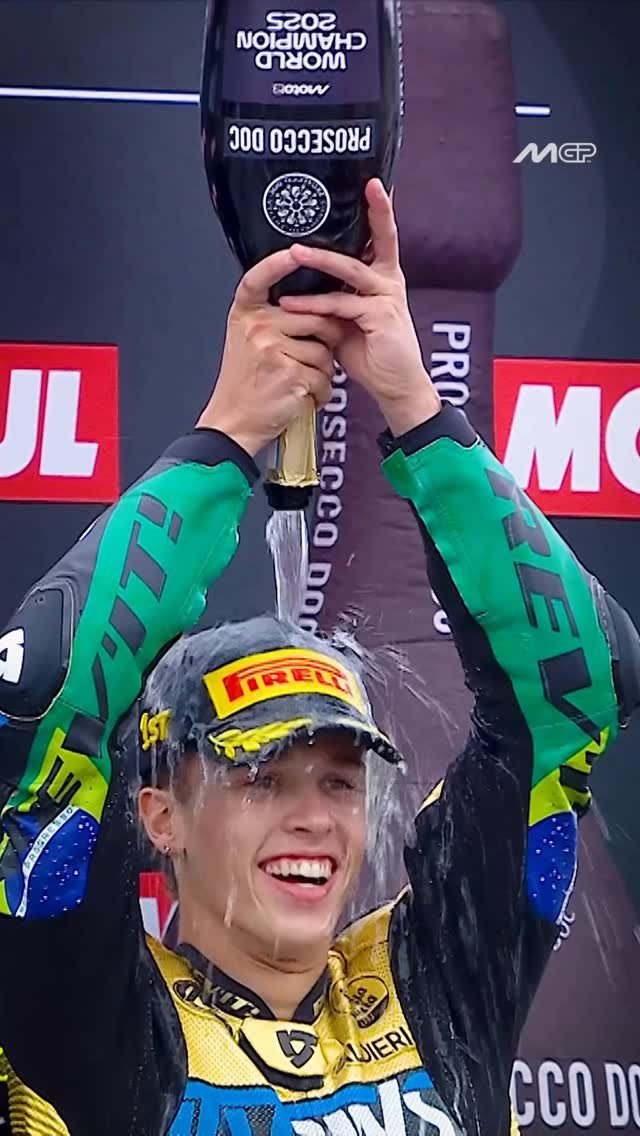 motogp 게시물 이미지: @diogomoreira_10 could only seal his #Moto2...