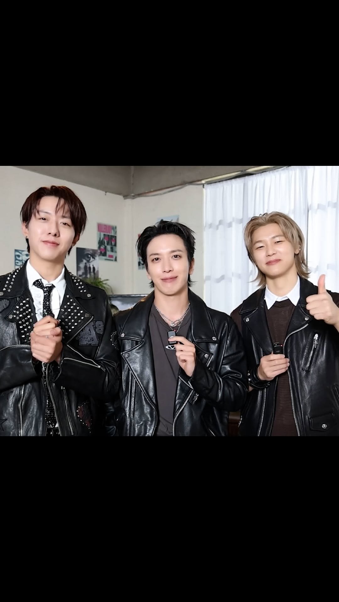 mr_kanggun 게시물 이미지: CNBLUE (씨엔블루) ’Killer Joy‘ MV BEHIND

🔗...