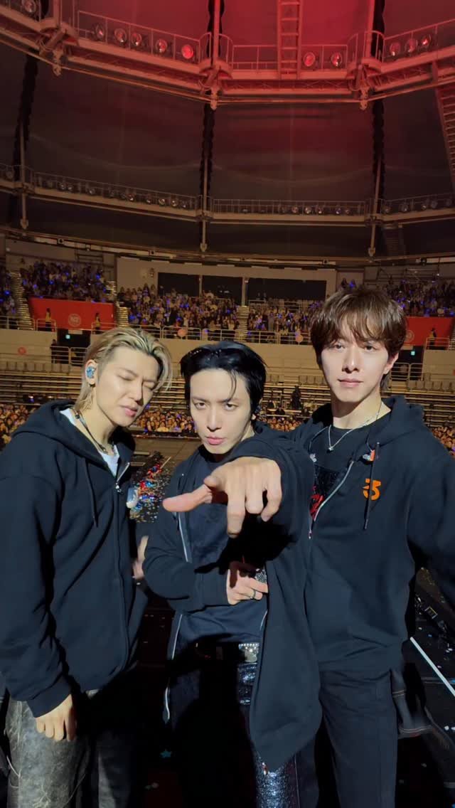 mr_kanggun 게시물 이미지: We own the night with BOICE💯💯💯

#CNBLUE #씨엔블루...