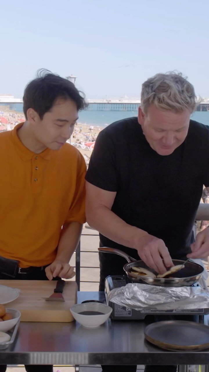 mrnigelng 게시물 이미지: Ok maybe my buns were a bit too crispy for...