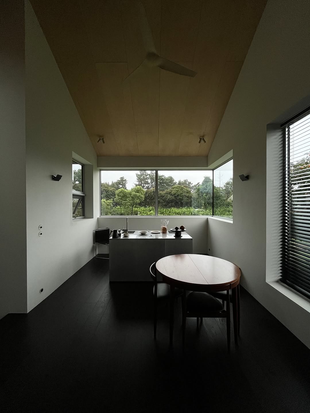 Photo shared by MUGUASU 무과수 on September 26, 2025 tagging @amokh_jeju. May be an image of table, window and text.