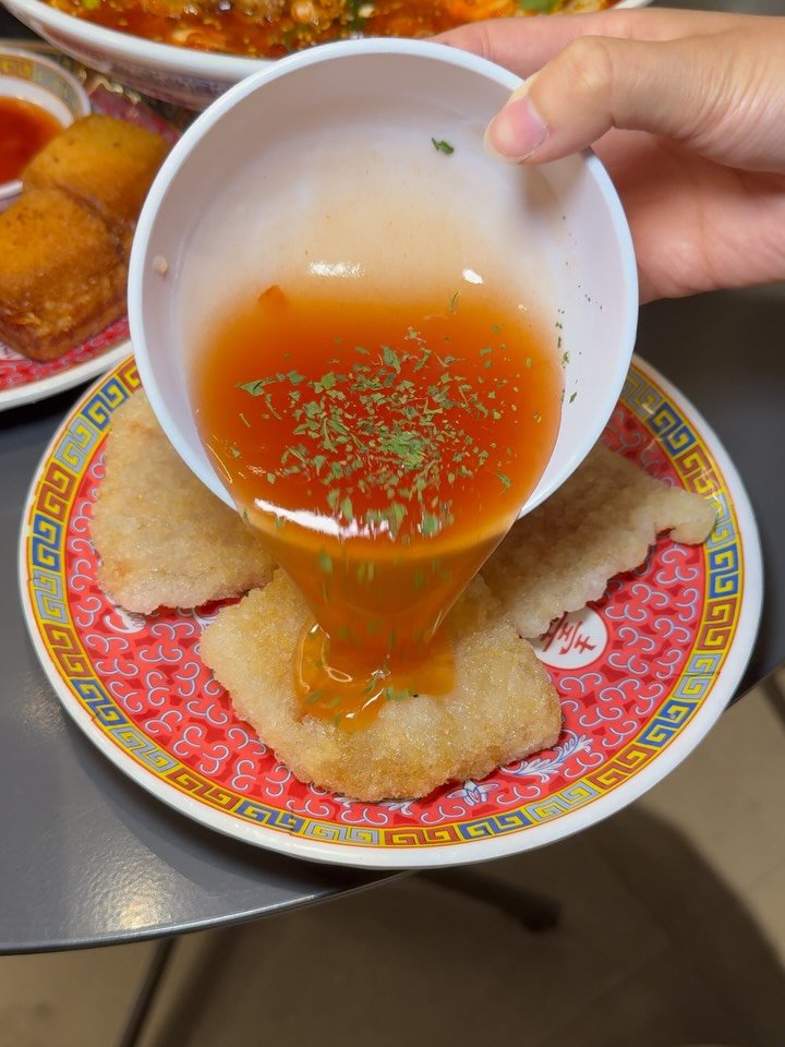 muk_girls 게시물 이미지: 마라탕 먹으면서 이마에 아이스팩? 가능? 불가능?
댓글로 남겨줘!

그나저나
님들...