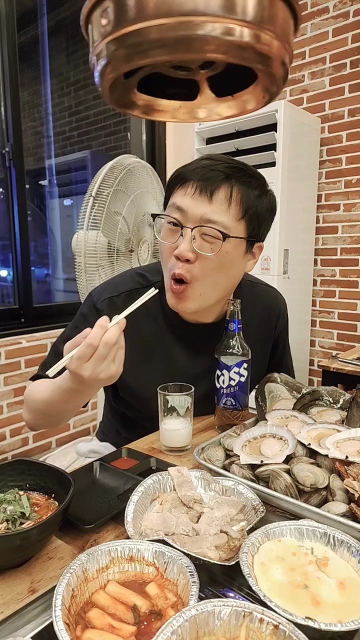 mukbang_cb.uncle 게시물 이미지: 조개구이Jogaegui(Grilled Clams) 貝焼き 烤贝壳 烤貝殼 モッパン...