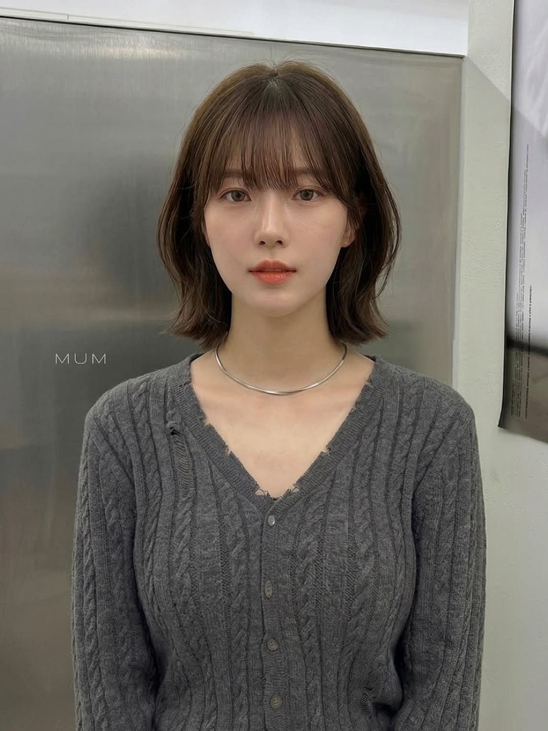 Photo shared by 멈 국화 원장 | 단발 중단발 on March 13, 2026 tagging @mum_gukhwa, and @mum.archive. May be an image of one or more people, bangs, braids, top, turtleneck and text.