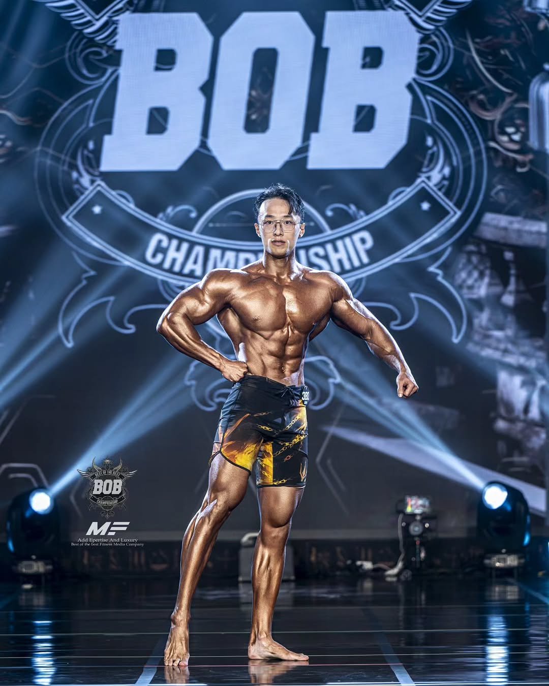 Photo shared by 상체충 좌용관 / 광주PT🌐 on September 10, 2025 tagging @musa_wngp_bob_korea, @fied_official, and @musa_wngp_modernfilm. May be an image of 1 person, biceps, body building and text that says 'BOB CHA CHAMPA MD ISHIP BOB MF 南 1O aIL+ Arl'.