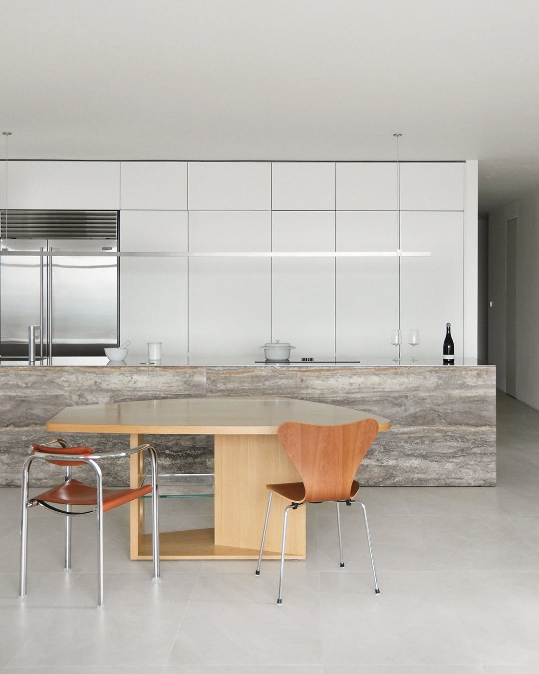 Photo by MMK_community on August 15, 2025. May be an image of kitchen island, countertop, indoors, kitchen and text.