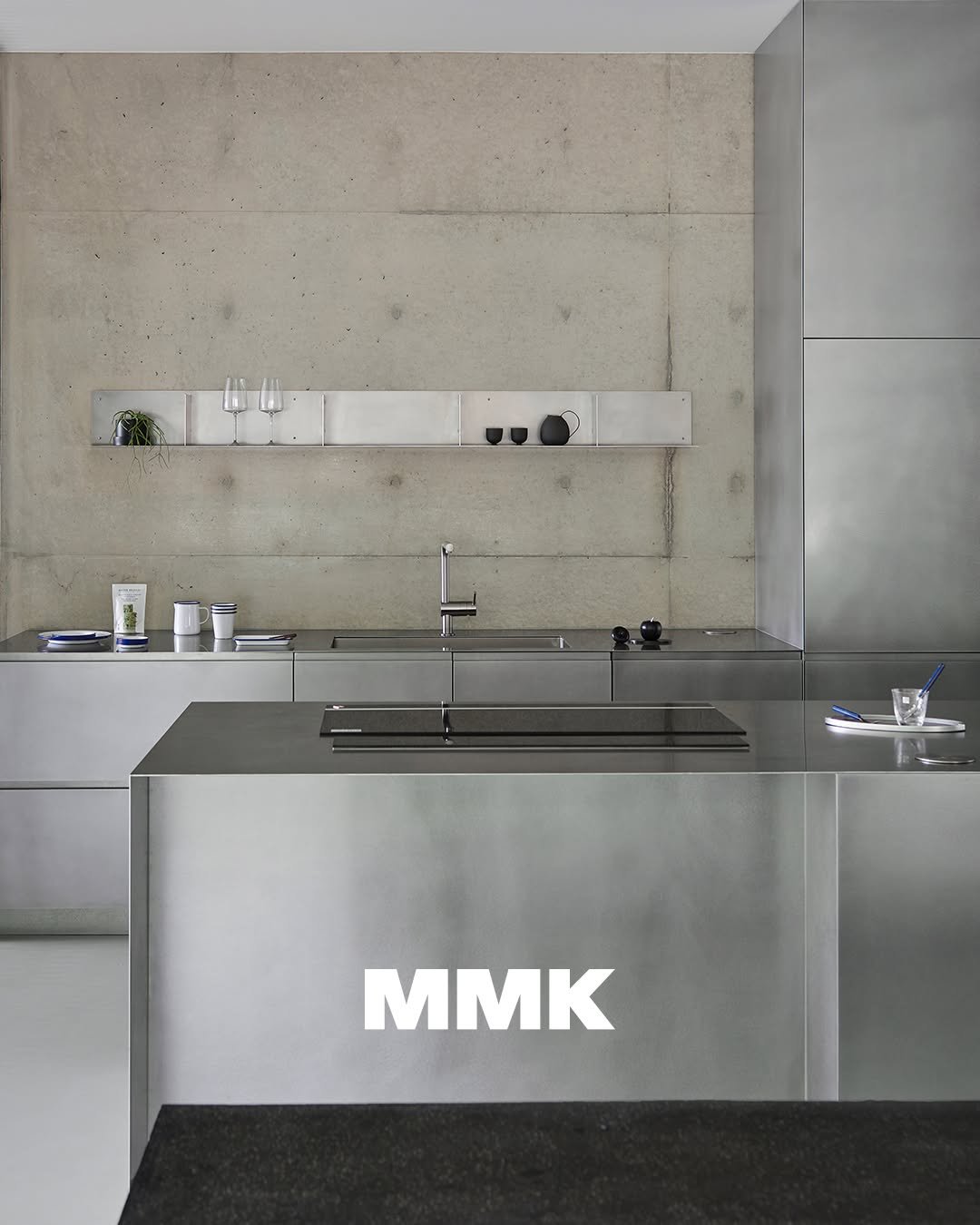 museumofmodernkitchen 게시물 이미지: .
MMK Kitchen
Essential - Metal type
MMK...