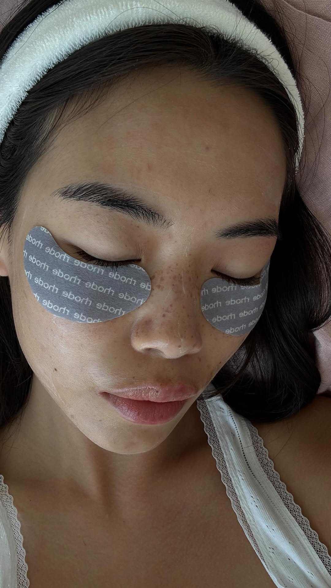 mvrychen 게시물 이미지: Refreshing my skin with rice 🍚