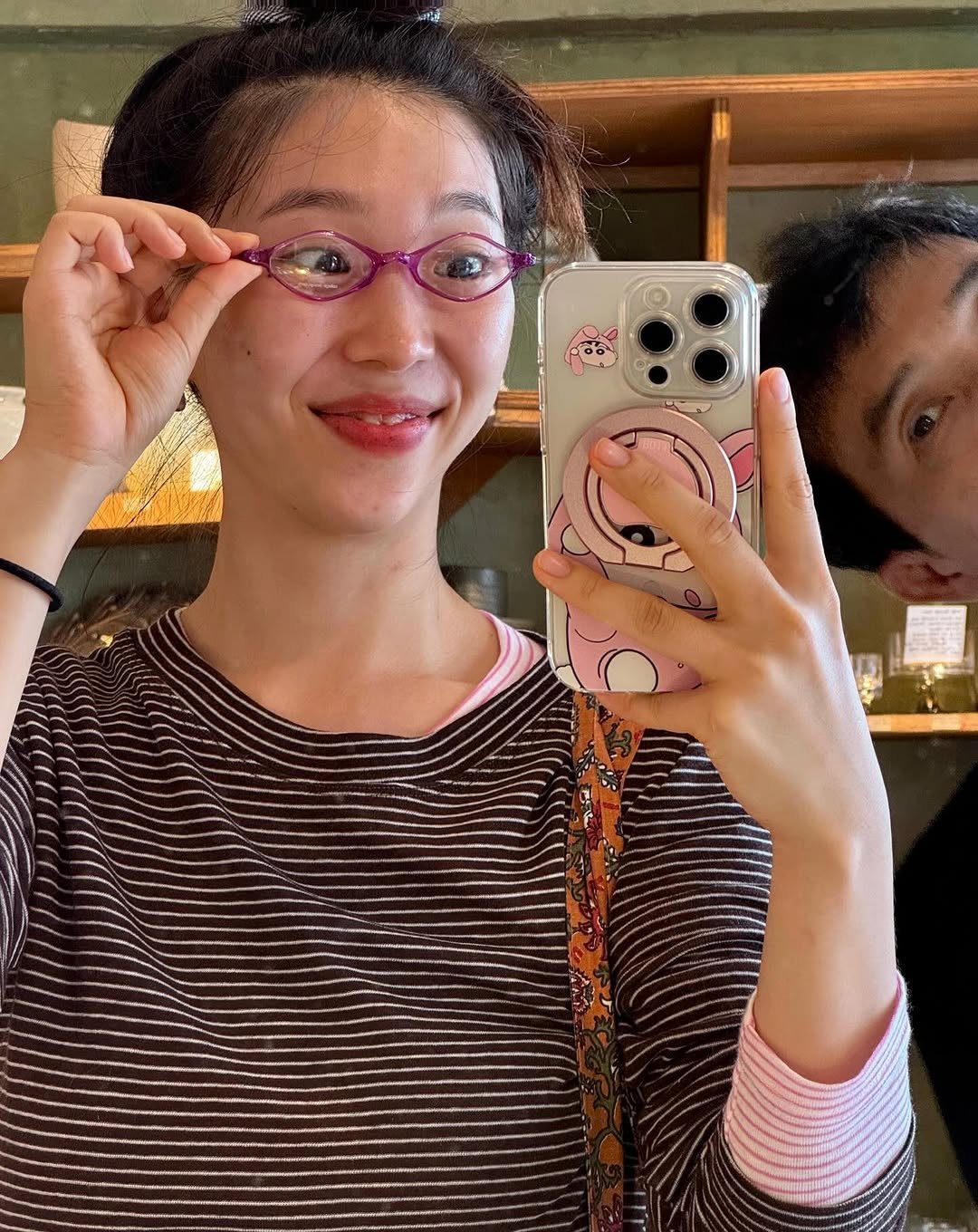 Photo shared by 맑음요가☘️ on September 07, 2025 tagging @sunnyoga_bok. May be a selfie of 1 person, hair, eyeglasses, mirror and text.