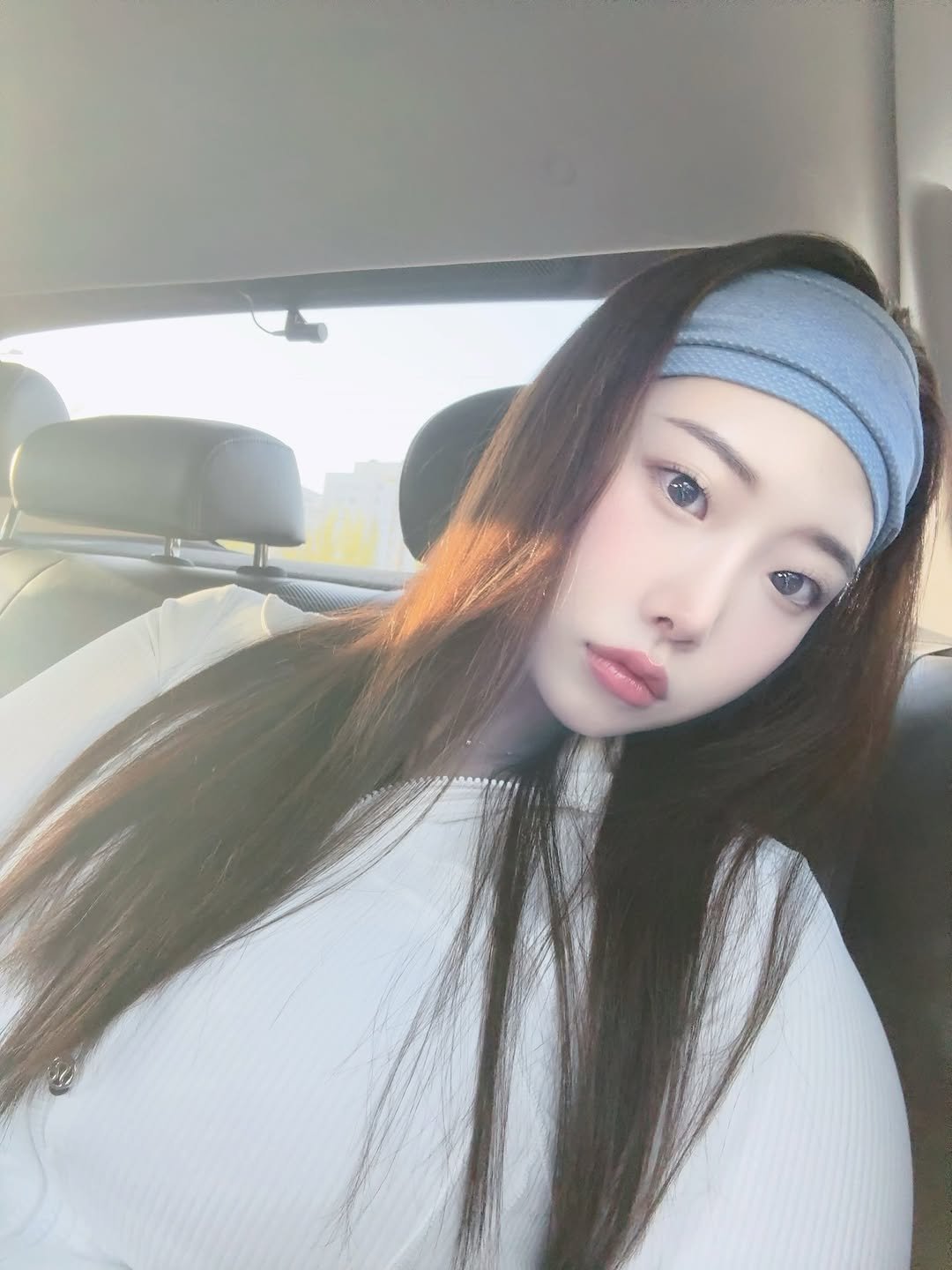 myeonzzzi_yaa 게시물 이미지: Today’s Flow with lululemon 🧘‍♂️✨
아침 일찍 룰루레몬...