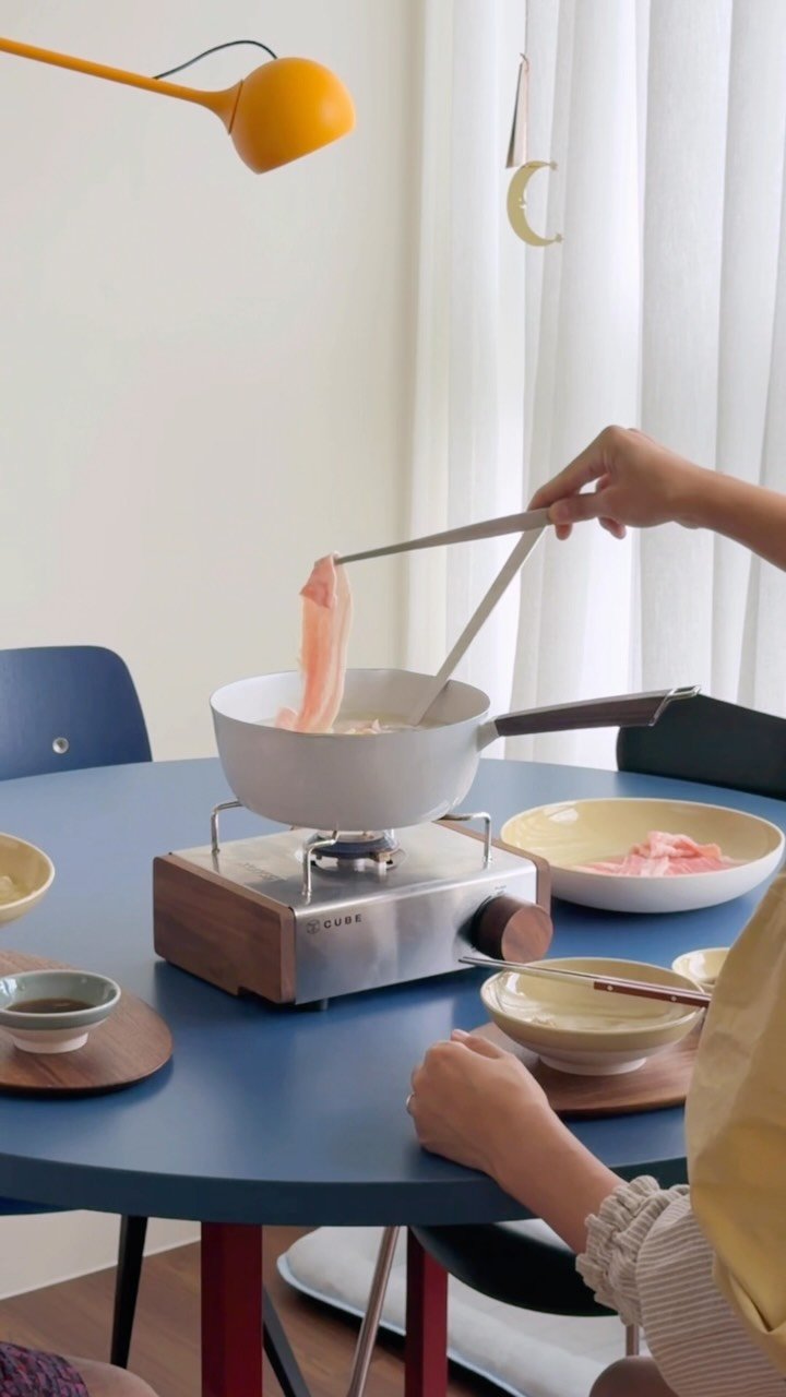 myfavehobby 게시물 이미지: 요즘 유행하는 대파 샤브샤브
궁금해서 바로 만들어봤는데요.. 💭

재료는 간단한데...