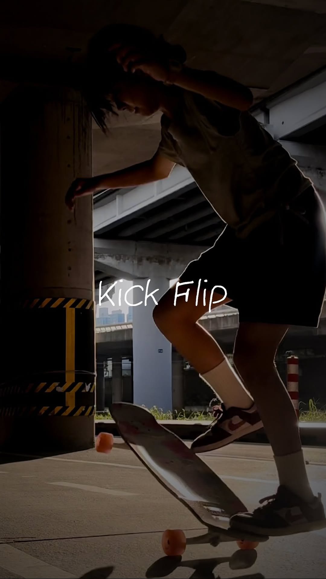 mygenediary 게시물 이미지: 누가 롱보드로 킥플립 안 된대? ㅋㅋ

#롱보드 #longboard #长板...