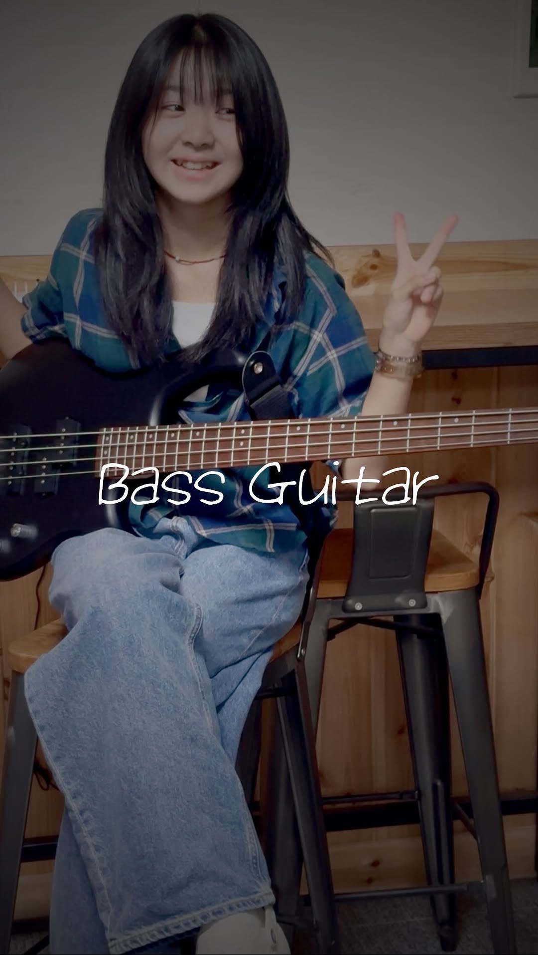 mygenediary 게시물 이미지: 베이스두 재밌네? 🤭

#bass #bassguitar #베이스기타 #커버 #cover