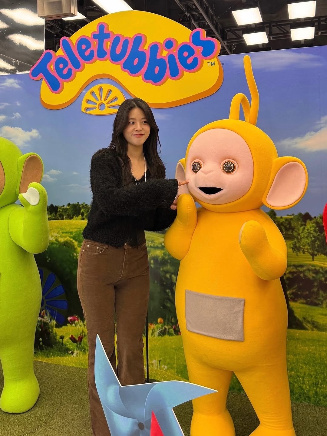 Photo by 내맘코 on November 17, 2025. May be an image of bear, toy, minions and text that says 'Teletubbies TM'.