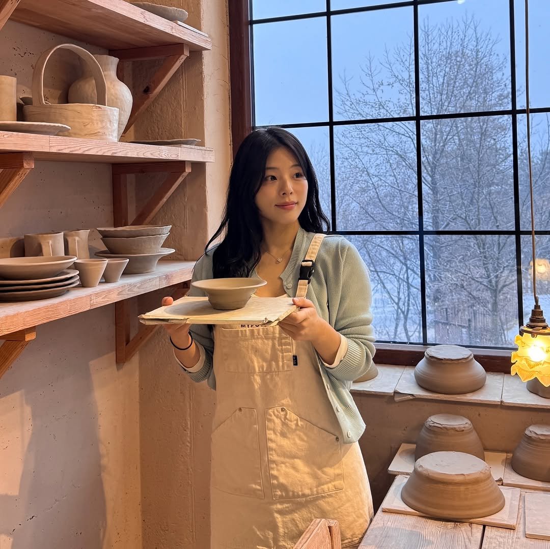 Photo by 내맘코 on December 13, 2025. May be an image of coffee cup, kitchenware, teacup, chinaware, pottery and text.