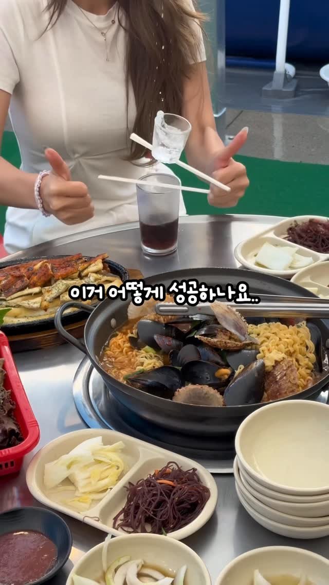 mymin0112 게시물 이미지: 안취해도 취한것처럼 노는 친구들⭐️

오늘도 콜라와 사이다로 만취해서
재밌게...