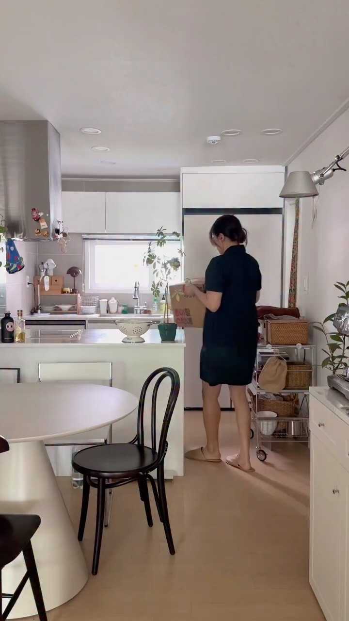 mymyhyemi 게시물 이미지: #협찬
여름 하면 수박이 제일 대표적인 과일이잖아요:)
근데 막상 맛있는 수박...