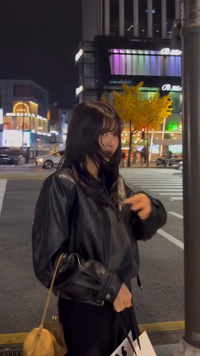 myo_share 게시물 이미지: 21초동안 사진인줄알고 폼잡는영상