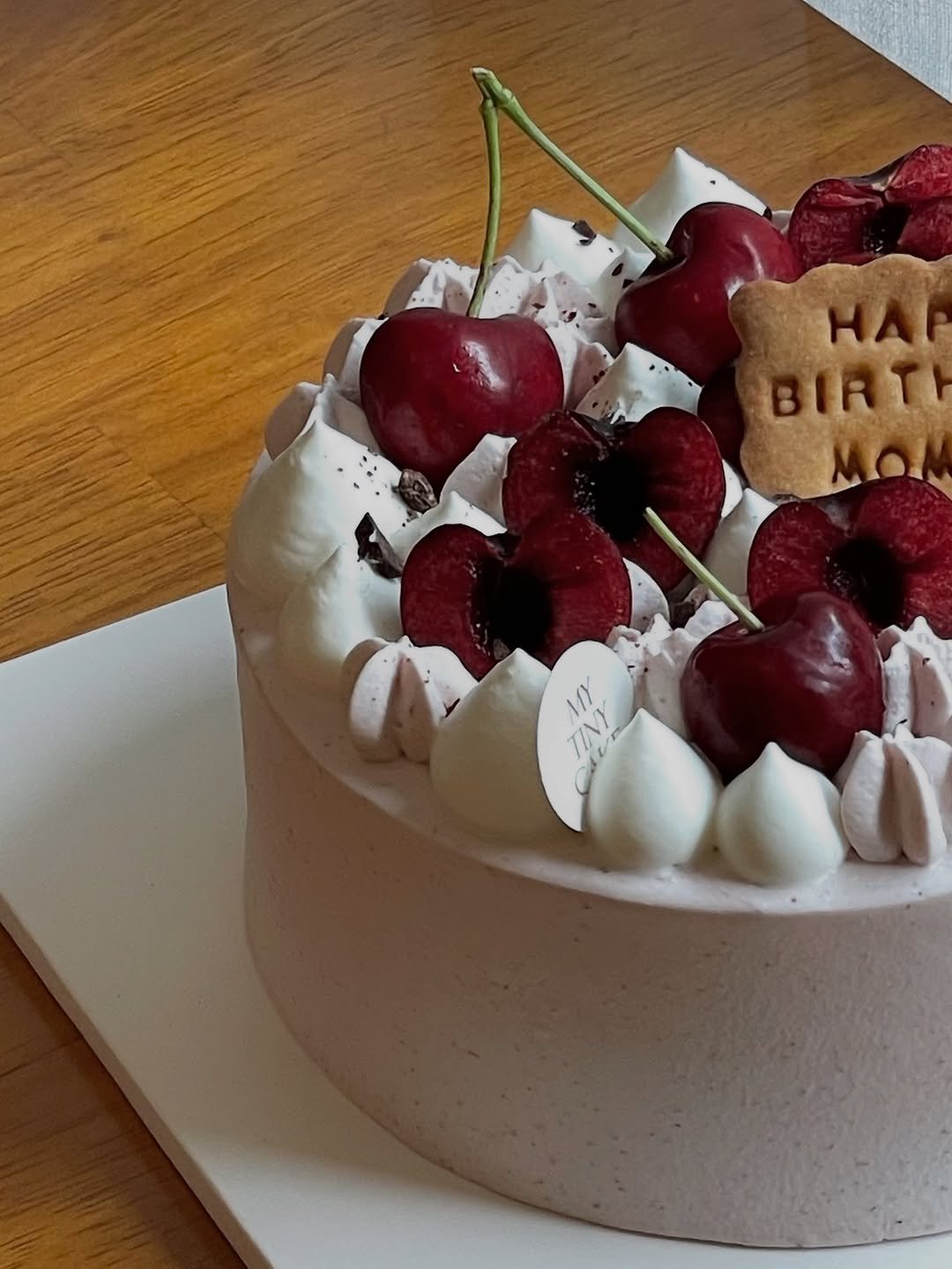 Photo by 나의작은케이크 • mytinycake • 작은케이크 •일산케이크 on July 29, 2025. May be an image of cake, cherries, fruitcake and text that says 'TINY'.