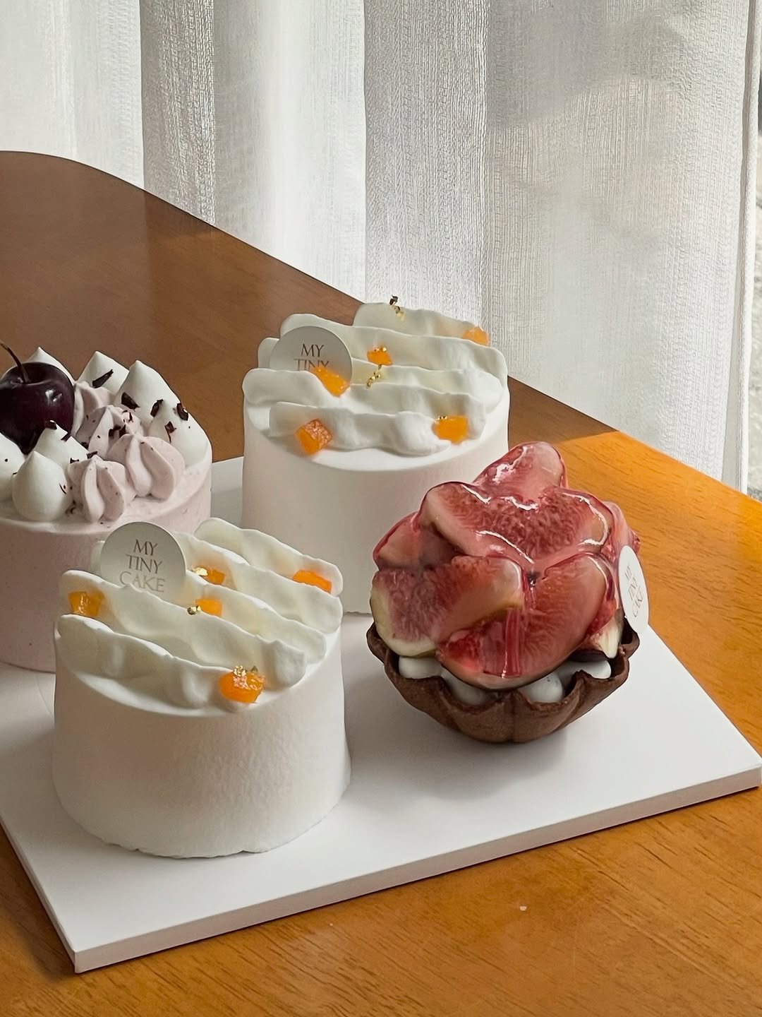 Photo by 나의작은케이크 • mytinycake • 작은케이크 •일산케이크 on August 20, 2025. May be an image of cake, strawberry and text.