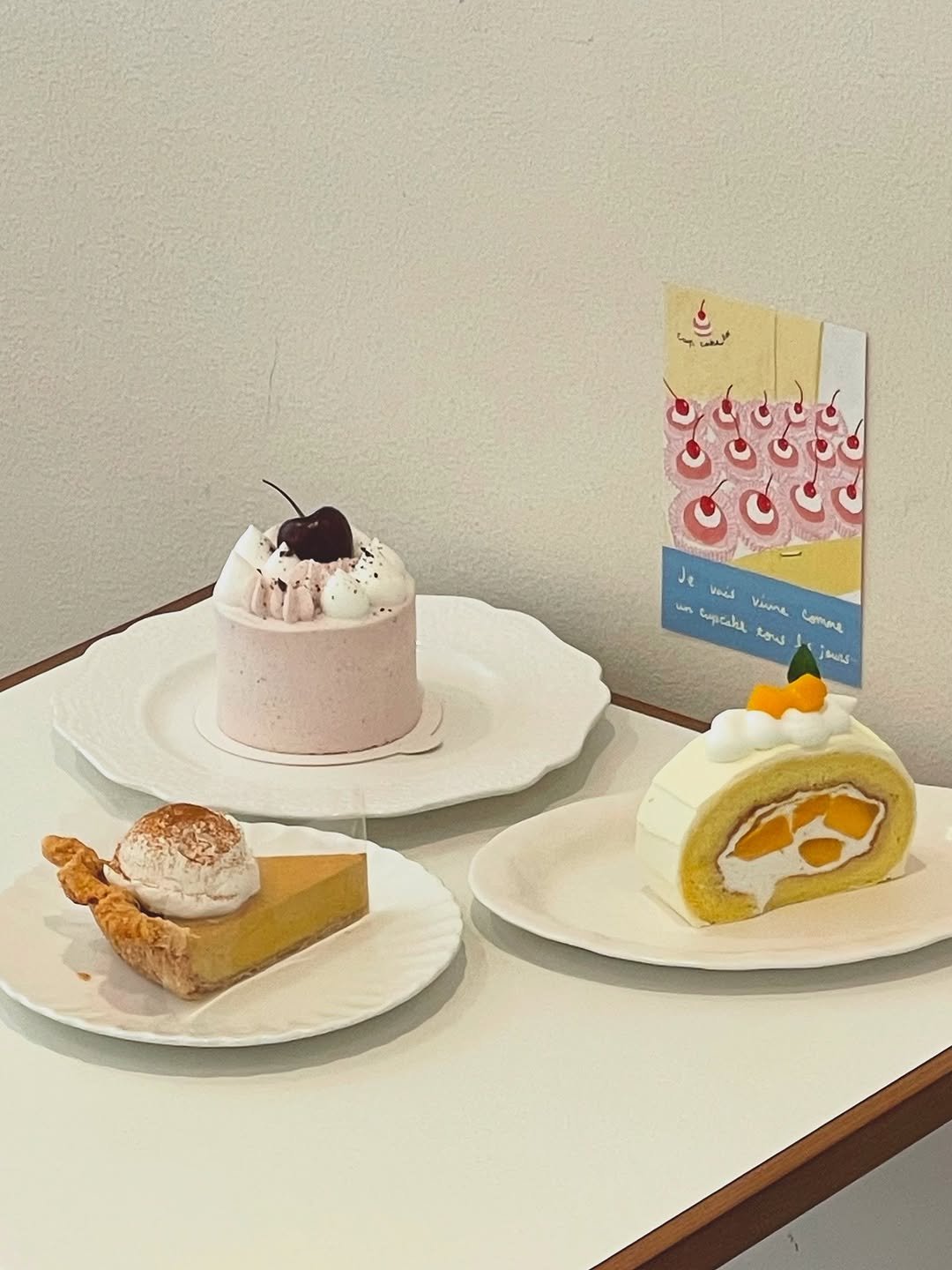 Photo by 나의작은케이크 • mytinycake • 작은케이크 •일산케이크 on August 02, 2025. May be an image of chiffon cake, cheesecake, pie and text.