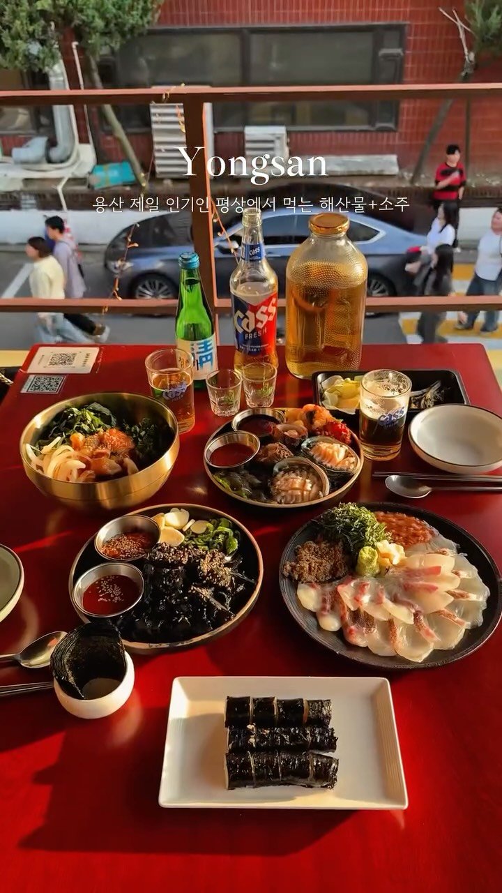 myung_en 게시물 이미지: 📌일단저장)용산 밤공기랑 제일 잘 어울리는 야장 한식주점

이런 공간...