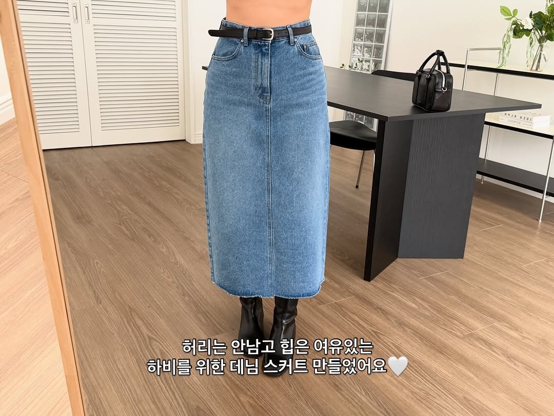 Photo by 마이요니 | 하비맞춤 패턴 자체제작 브랜드 on February 17, 2026. May be an image of miniskirt, skirt and text that says 'RAIA 1番: HntarTy ITe แกลช 허리는 안남고 힙은 여유있는 하비를 위한 데님 스커트 만들었어요'.