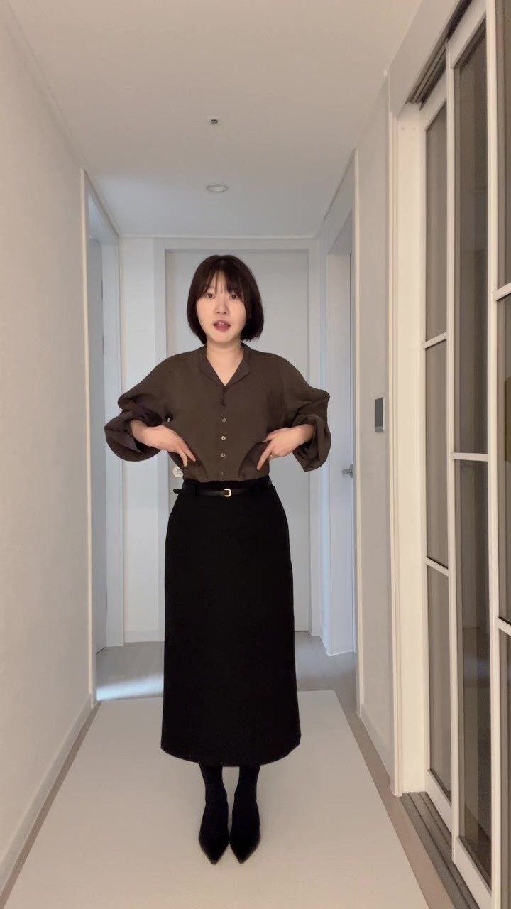 myyoni.official 게시물 이미지: -5kg 스커트 겨울버전 미리보기 라이브✨