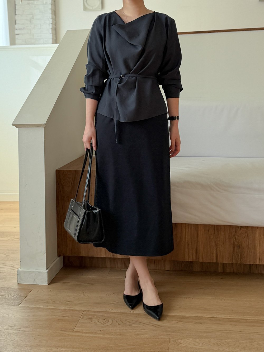 Photo by 마이요니 | 하비맞춤 패턴 자체제작 브랜드 on February 04, 2026. May be an image of blazer, dress and text.