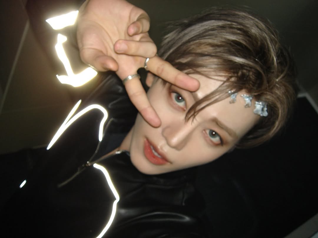 Photo by JAEMIN on September 22, 2025. May be an image of bolo tie.