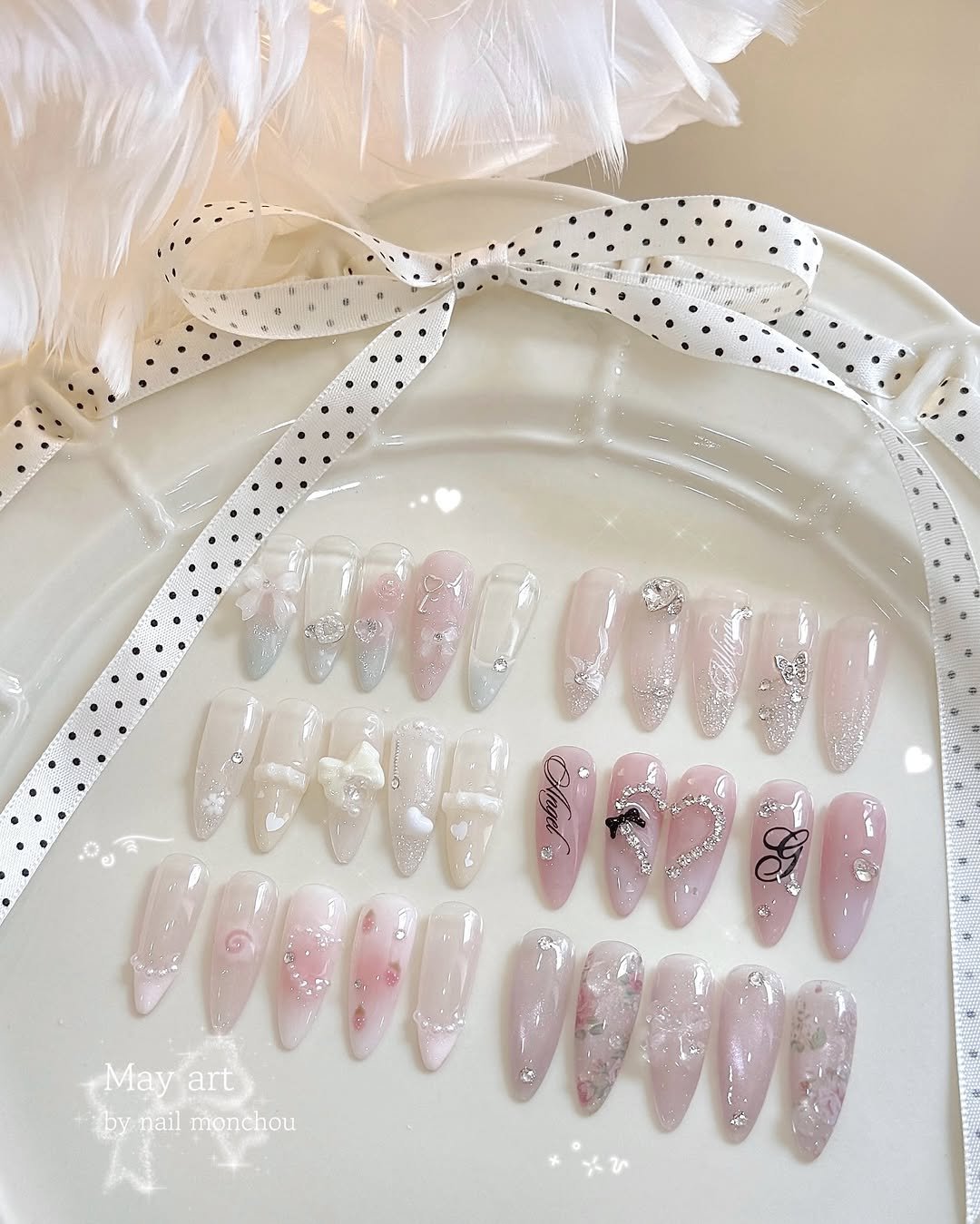nail.monchou__ 게시물 이미지: 𝙼𝚊𝚢 𝚊𝚛𝚝 𝚋𝚢 𝚗𝚊𝚒𝚕 𝚖𝚘𝚗𝚌𝚑𝚘𝚞 ⑅˚ ₊ 𝜗𝜚
조금 더 봄스럽게...