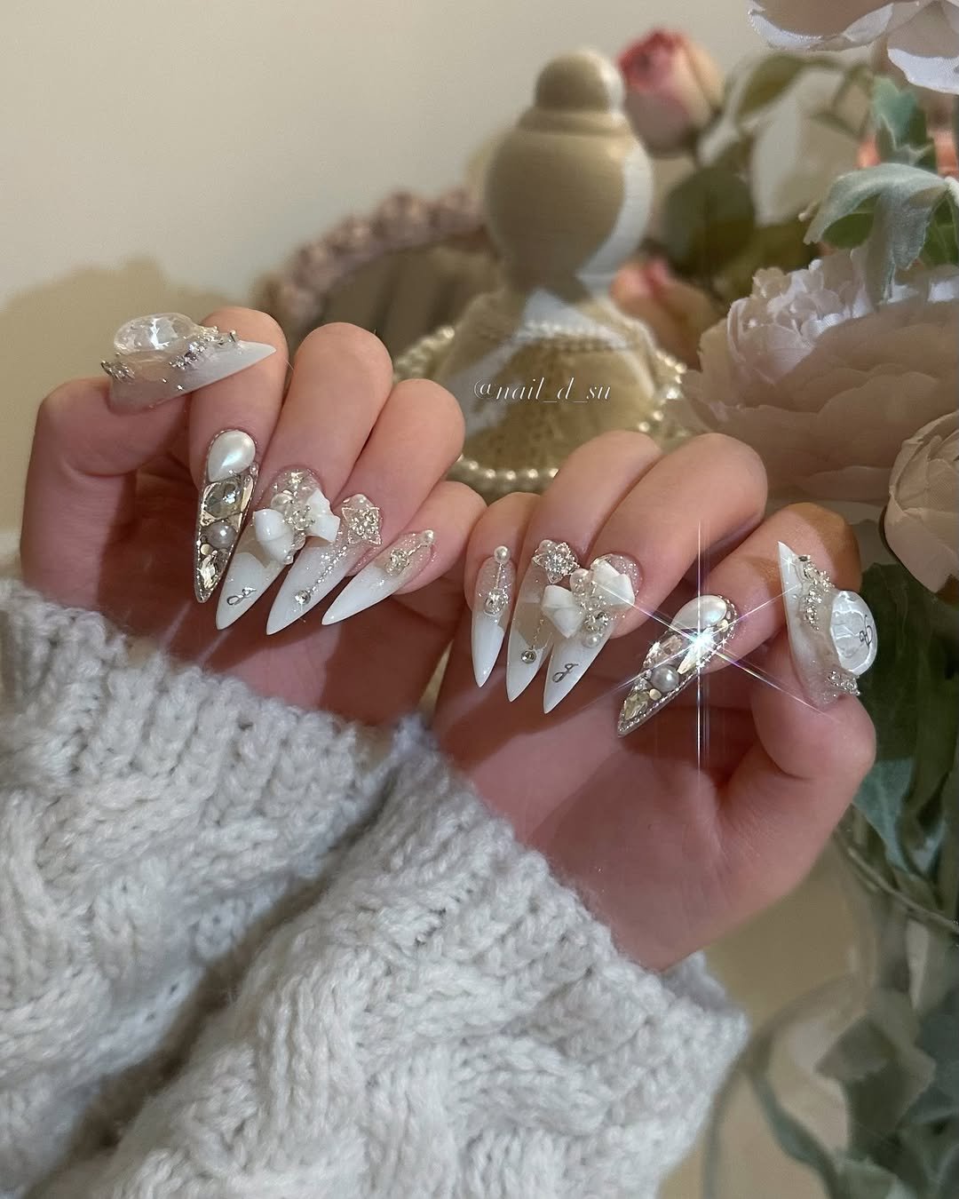 nail_d_su 게시물 이미지: ⠀
⠀
 price_139,000

───────── ౨ৎ...