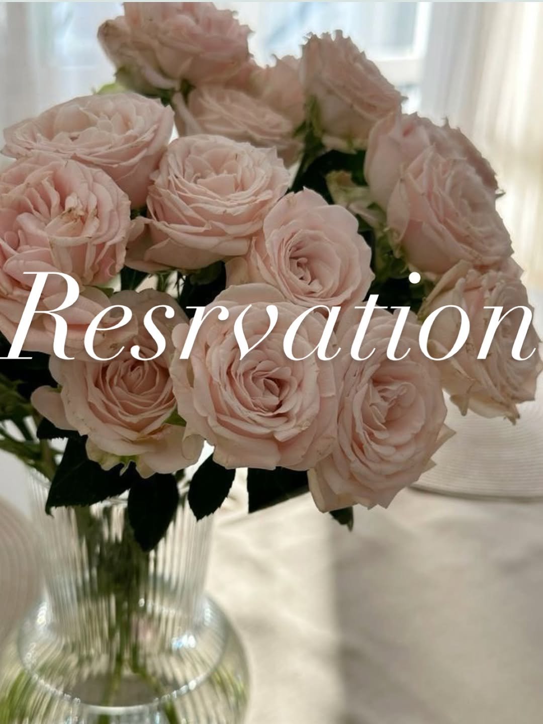 Photo by 네일드수·대전네일·유성네일·대전네일수강 in 대전 원신흥동. May be an image of flower arrangement, rose and text that says 'Resi Resrvation atıon'.