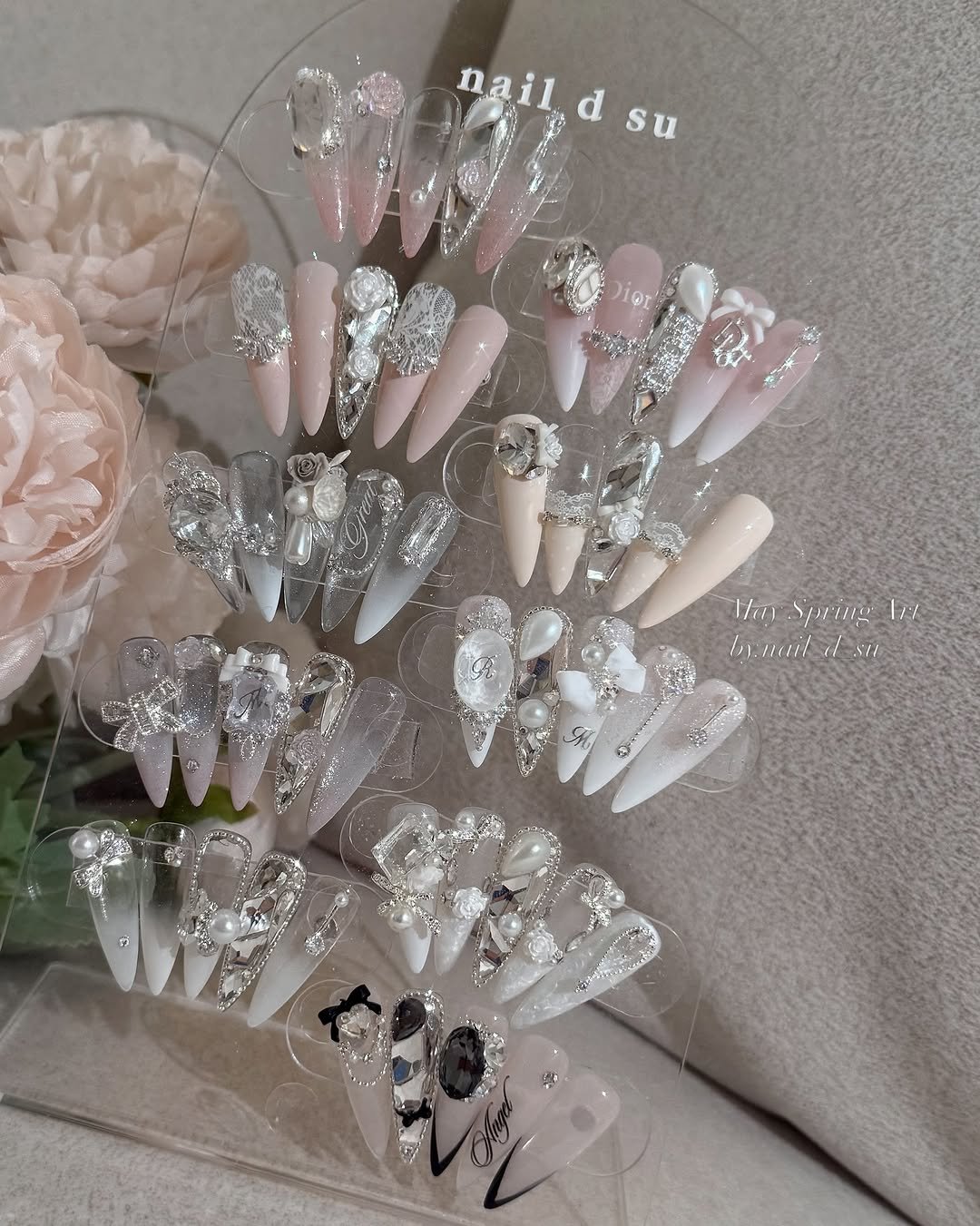 nail_d_su 게시물 이미지: ⠀
⠀
 전체연장 55,000~
 5월 봄 아트 

───────── ౨ৎ...