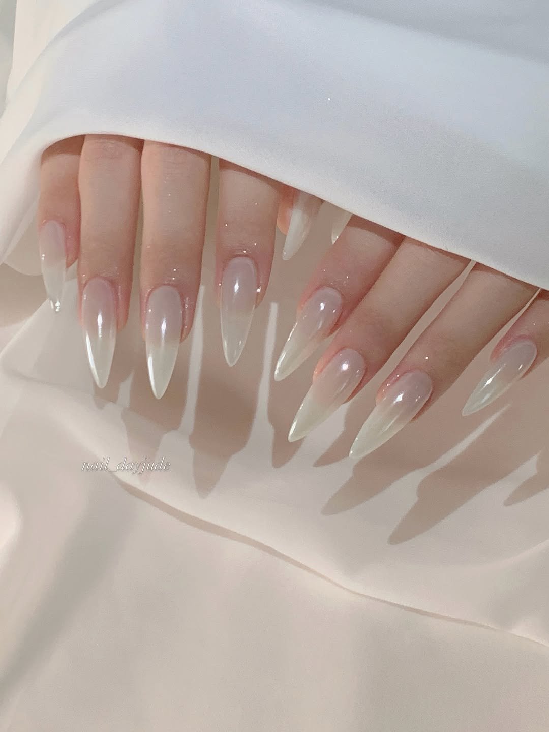 nail_dayjude 게시물 이미지: 민트 글레이즈드

우리만 아는 민트코어🧚🏻

@estemio_nail 
플로리스트