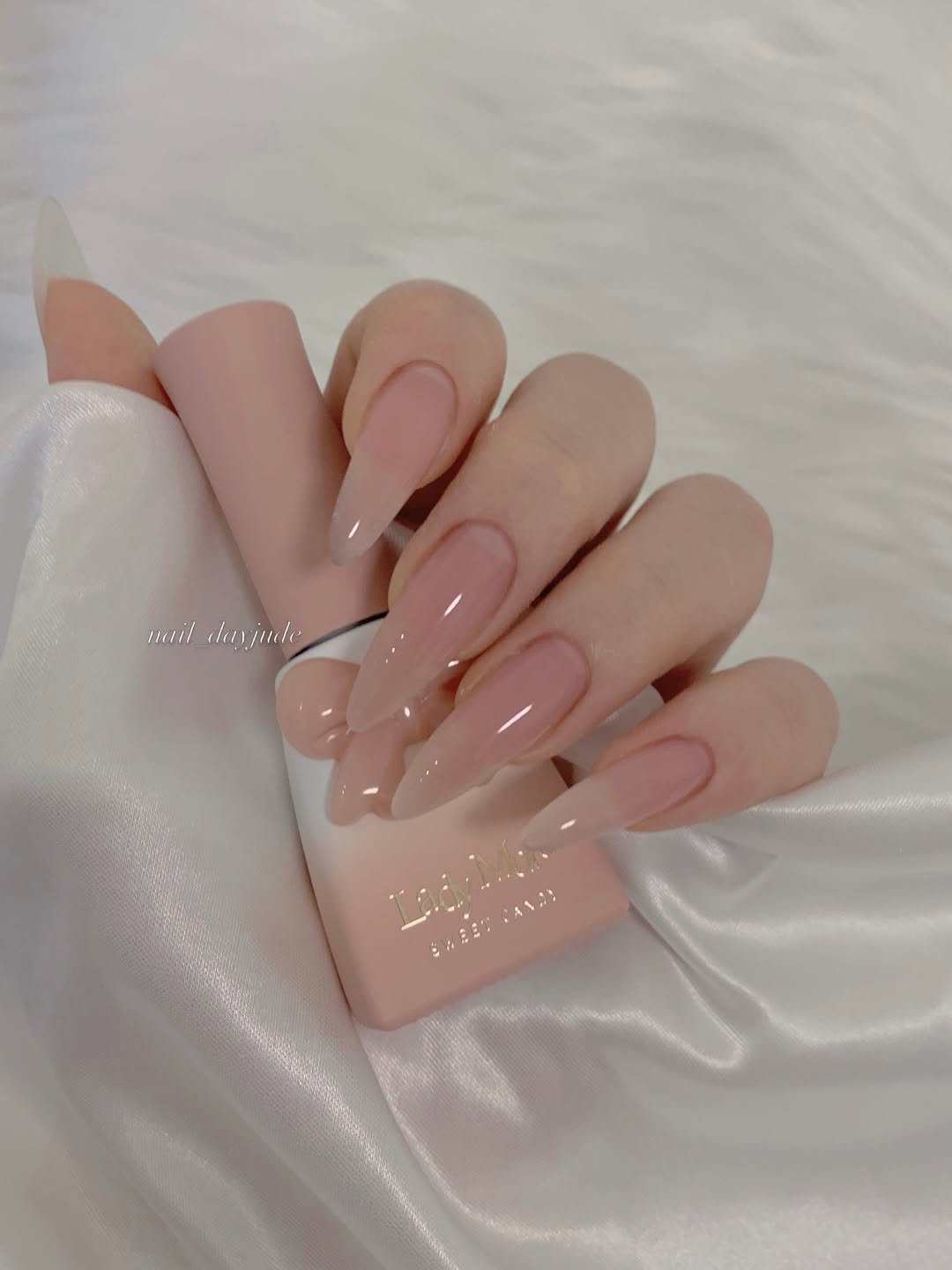 nail_dayjude 게시물 이미지: 레이디모어 시럽 전컬러 발색⋆⁺₊♡

요즘 너어무 잘 나가는 시럽💗
데이주드...