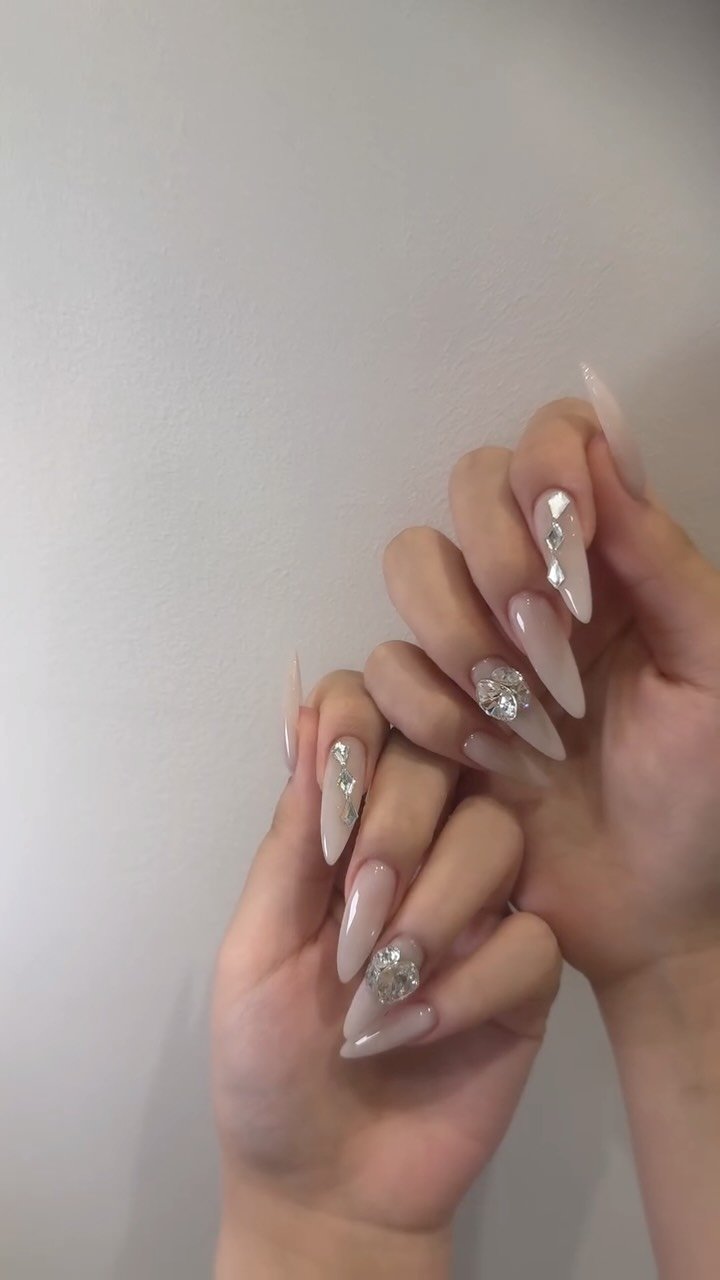 nail_ilang 게시물 이미지: ♡┈ 예약문의 프로필링크 ┈♡
 
  ෆ ⃛전체 팁연장 ₩60,000...