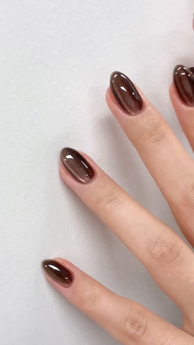 nail_minew 게시물 이미지: 진짜 가을🍂🤎

@rozyhip_official #어텀 

⠀ ⠀ 
⠀
⠀ 
디자인...
