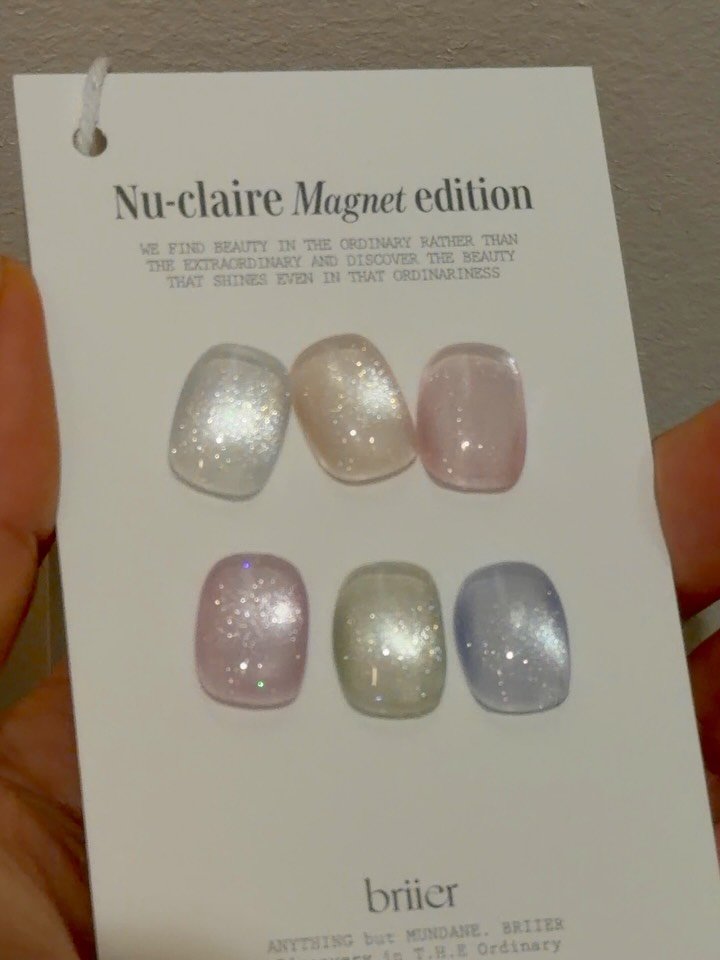 nail_rosewood 게시물 이미지: spring is coming 🌷✨

봄봄 뉴 마그넷! 입고 되자마자 인기예요 !...