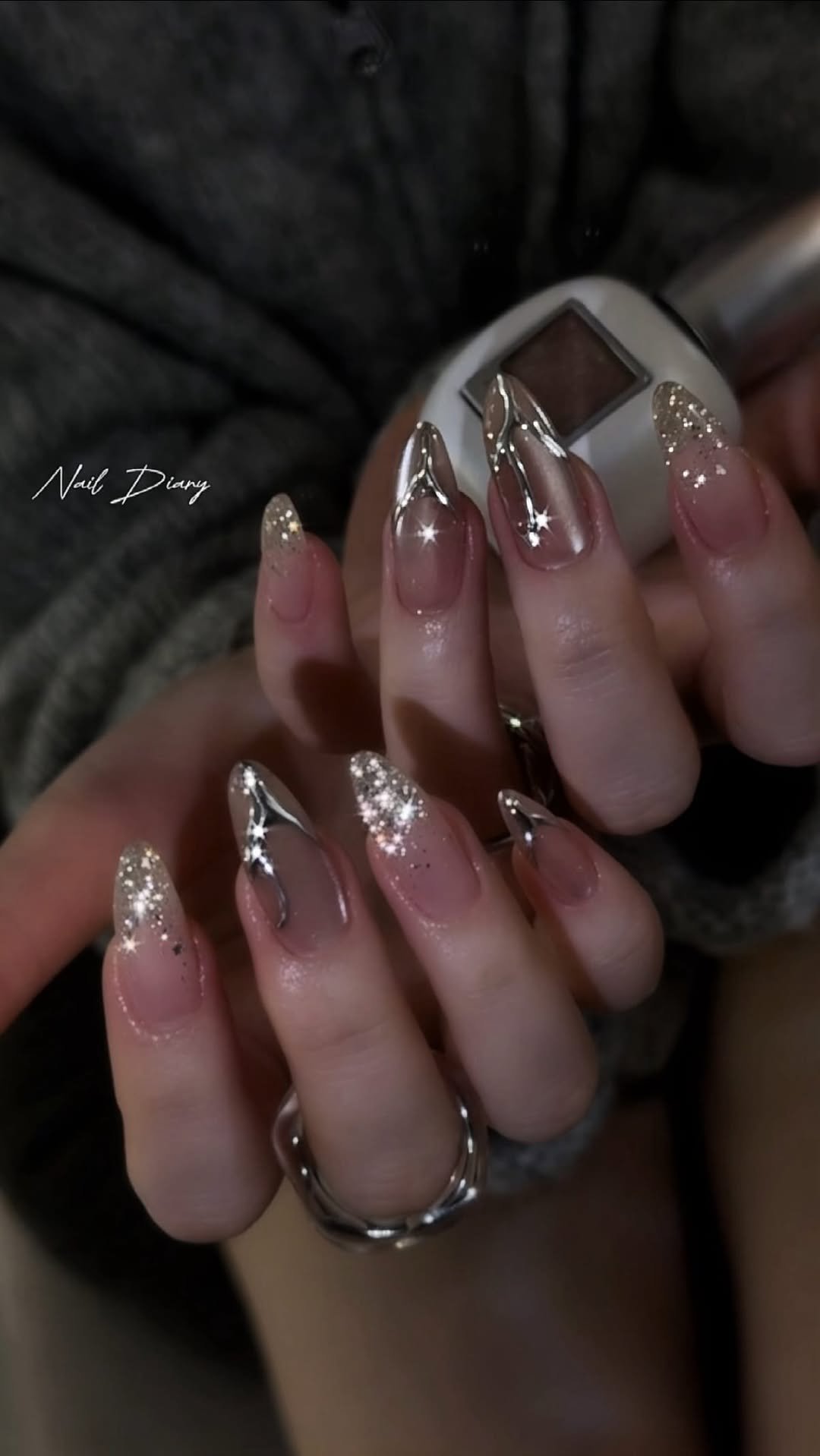 naildiary0 게시물 이미지: 메탈에 진심인 
넬다의 영롱 리얼실버
🩶
첫방문 감사합니다 ◡̈...