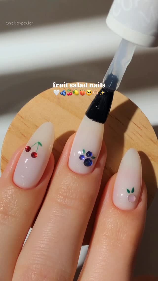 nailsbypaular 게시물 이미지: fruit salad nails! 🤍🫐🍒🍋
one of my most beloved...